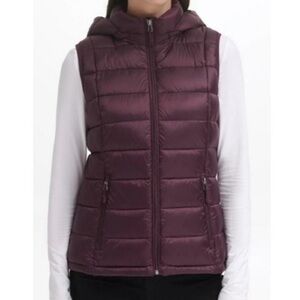 NWT Charter Club Women’s Packable Hooded Down Puffer Vest Top Size: M